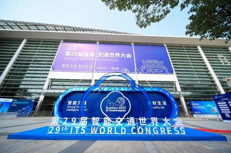 UploadImageDownLoadIn UploadImageDownLoadIn